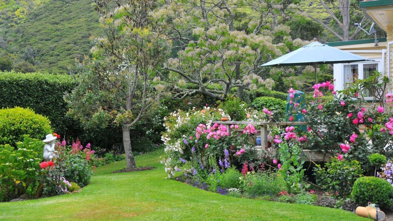 Rose Cottage Tryphena Dış mekan fotoğraf